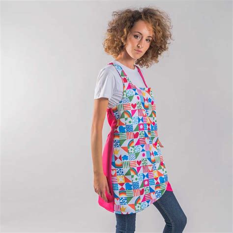 uniformes agatha ruiz dela prada|Bata de maestra Estaciones sin mangas Agatha Ruiz de la Prada.